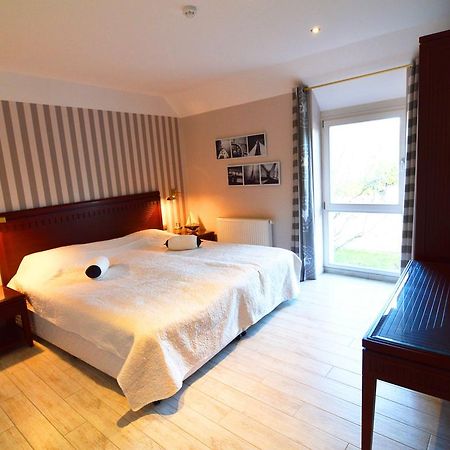 Chateau Crawhez Hotel Thimister Buitenkant foto