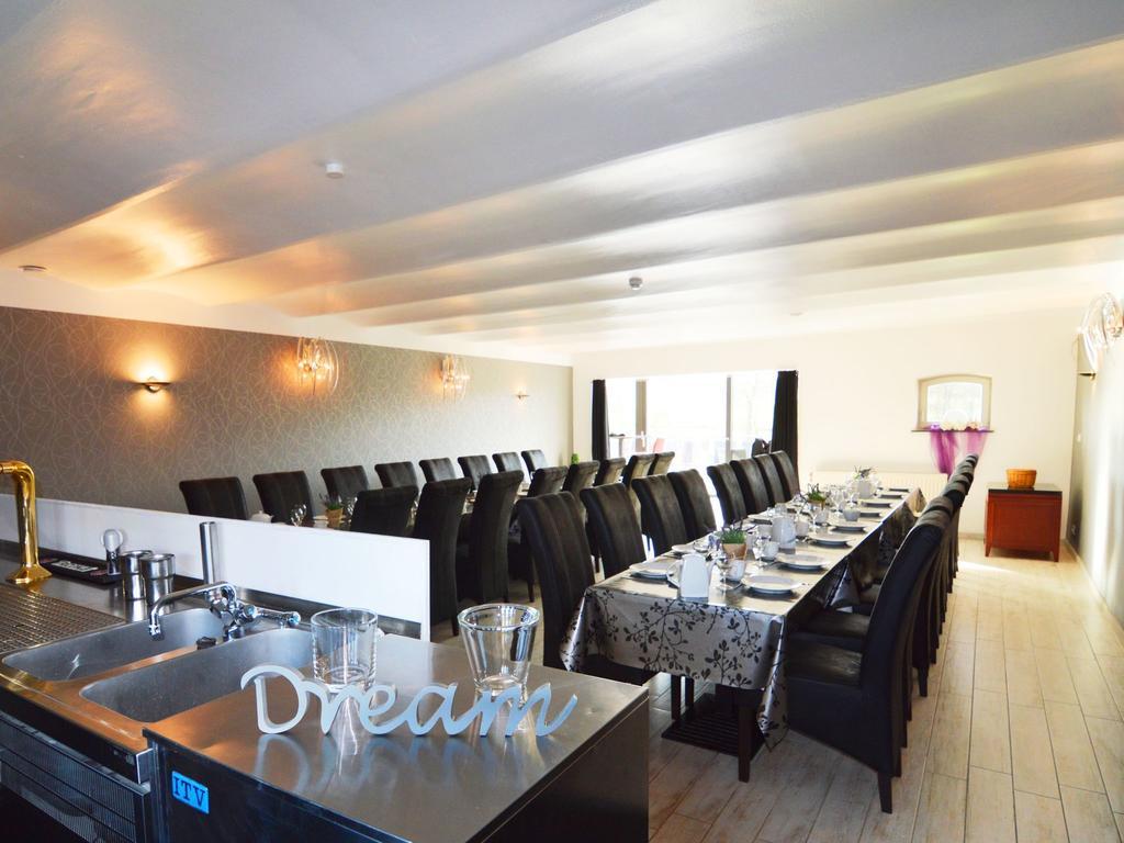 Chateau Crawhez Hotel Thimister Buitenkant foto