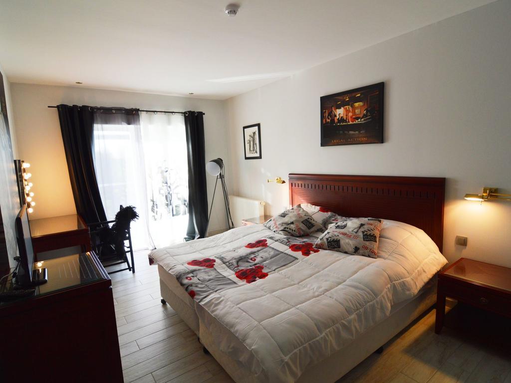 Chateau Crawhez Hotel Thimister Buitenkant foto